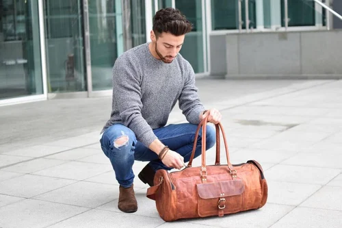 Best Leather Bags for Men Who Travel Frequently in Europe